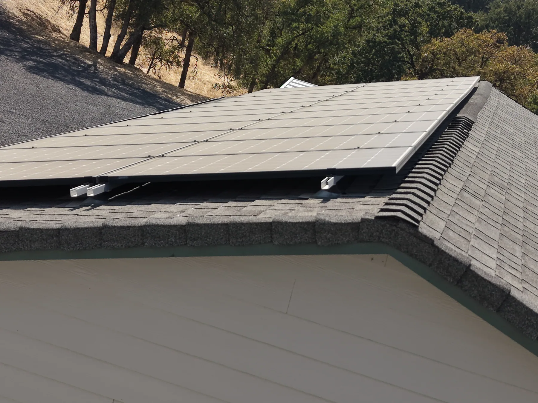 Roof & Solar Panel Imaging aerial project image 11